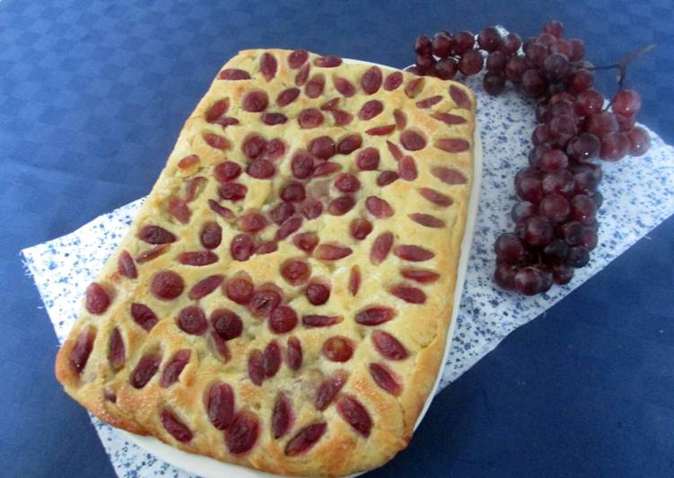 Recipe of Homemade FOCACCIA ALL&#39;UVA