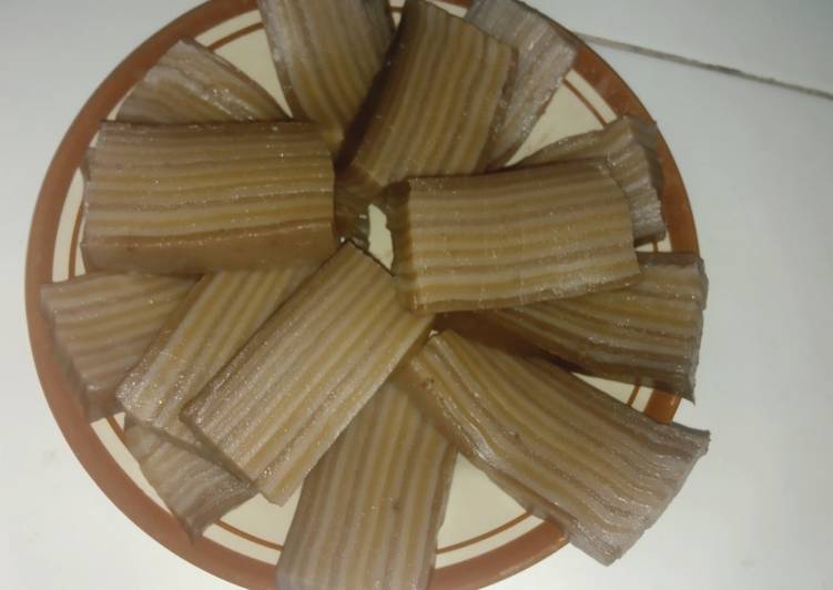 Lapis moca rasa coklat