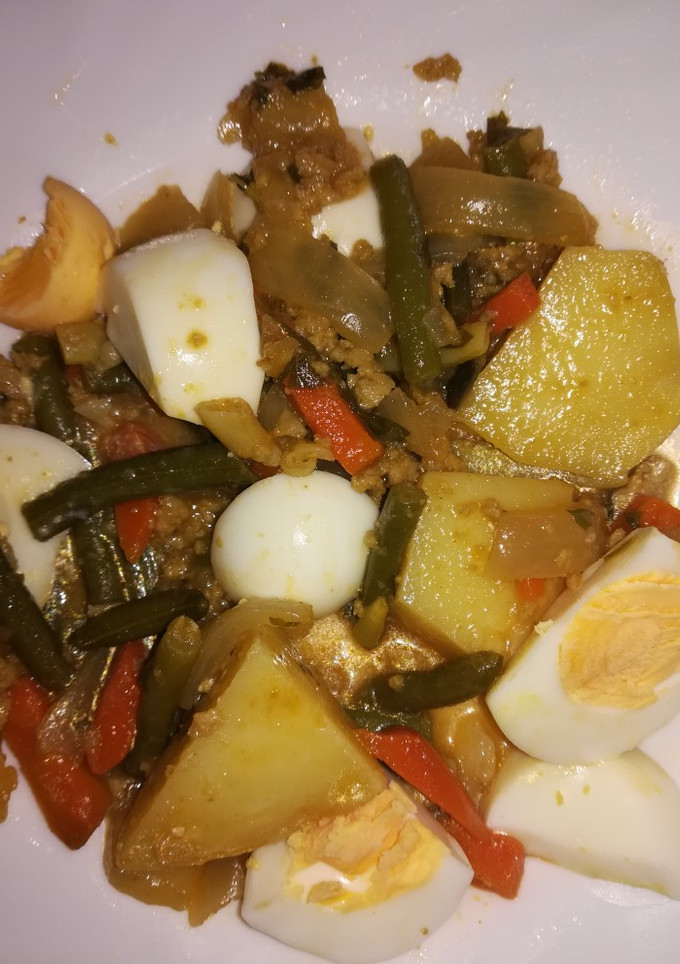 Una foto de Guiso con carne picada