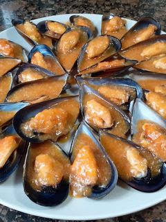 Una foto de Mejillones en salsa de sidra
