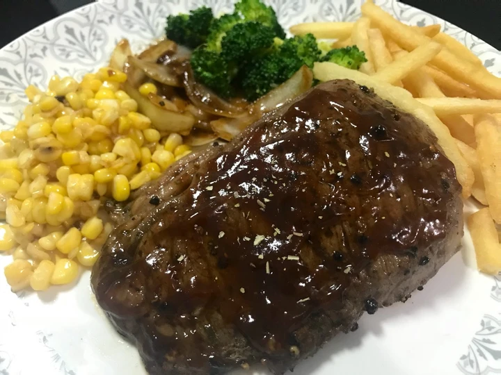 Langkah Gampang Membuat Resep BBQ Ribeye Steak (Medium Well) yang Uenak Anti Ribet, Uenak Banget