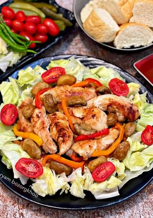عکسی از دستور خوراک مرغ و سبزیجات