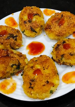 A picture of Aloo Poha Tikki/ Cuttlets.