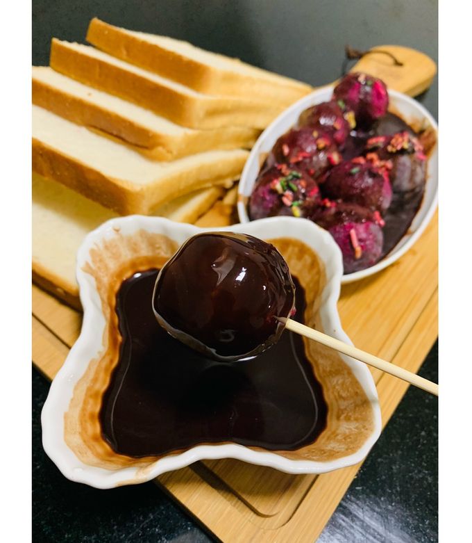 A picture of Leftover Bread Chocolate Bombs.