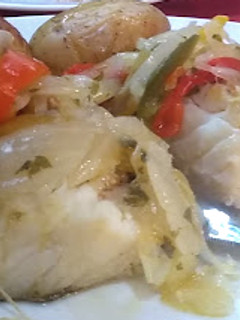 Foto de Bacalhau com Cebolada e Pimento