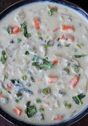 मिक्स वेज रायता (mix veg raita recipe in Hindi) रेसिपी मुख्य फोटो