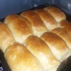 A picture of Bread.
