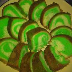 รูปของ Bolu kering marmer pandan