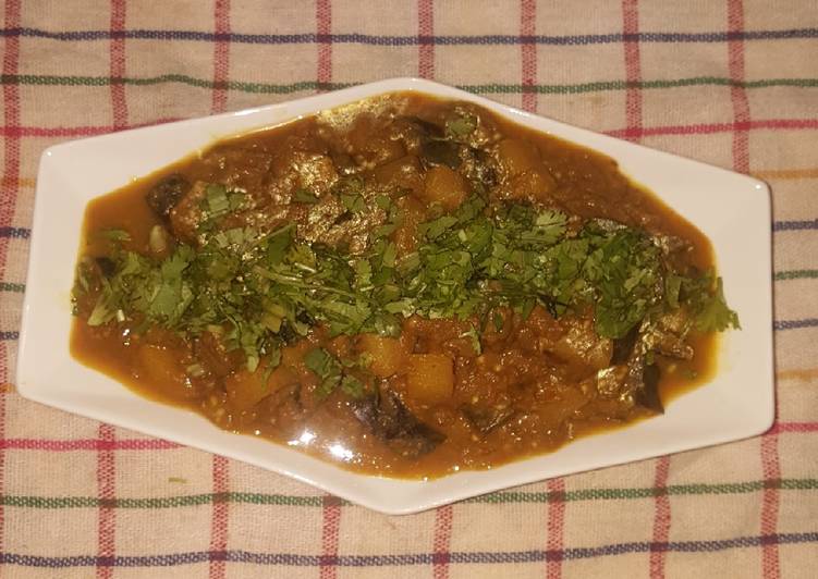 Step-by-Step Guide to Prepare Any-night-of-the-week Potato eggplant curry