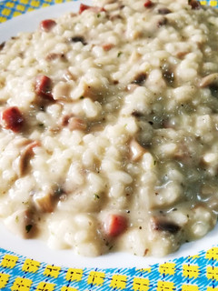 Una foto de Risotto de champiñón con jamón