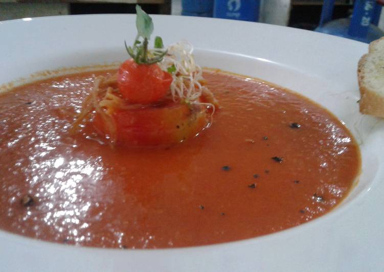 Roast tomato soup