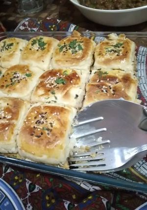 A picture of Chicken Sliders.