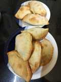 Empanadas de carne y jamón y queso