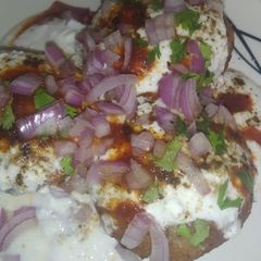 A picture of Tikki chaat.