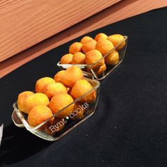 A picture of Milk balls (gullisuwa).