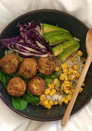 Une photo de Poke bowl maison (healthy)
