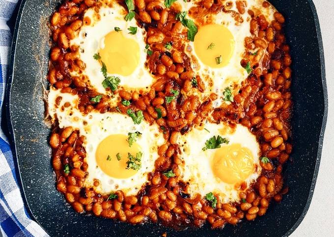 Baked Beans Egg Bake