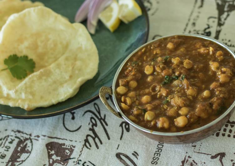 Step-by-Step Guide to Make Homemade Chole bhature