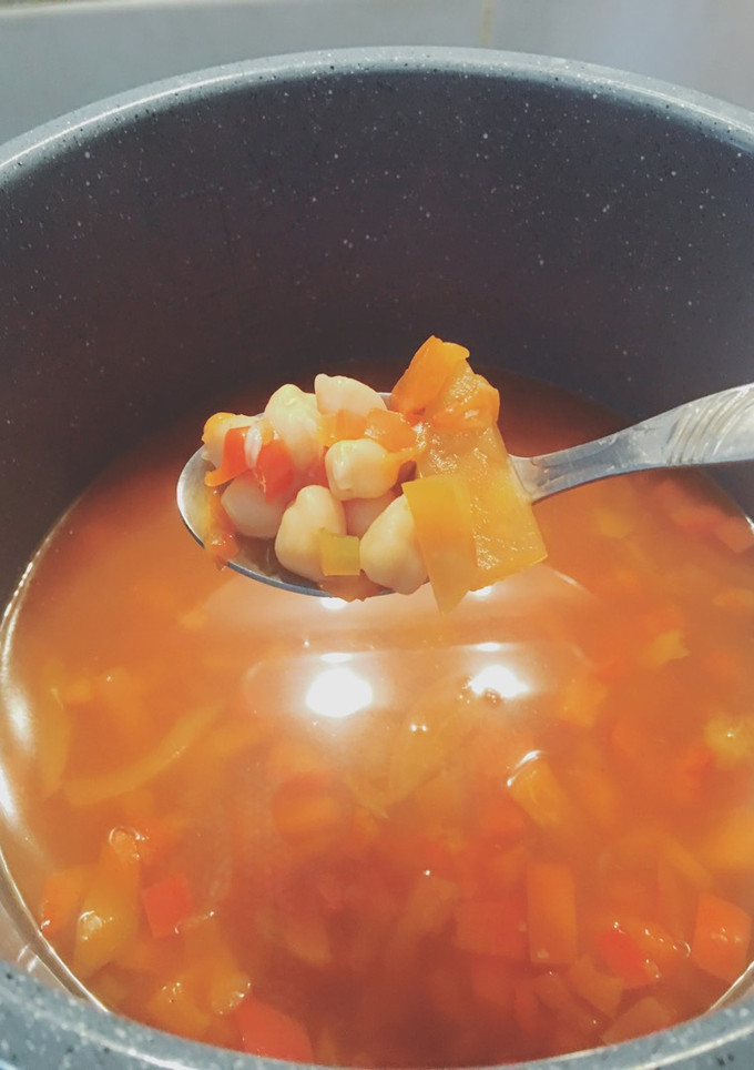 Una foto de Garbanzos Olla GM G