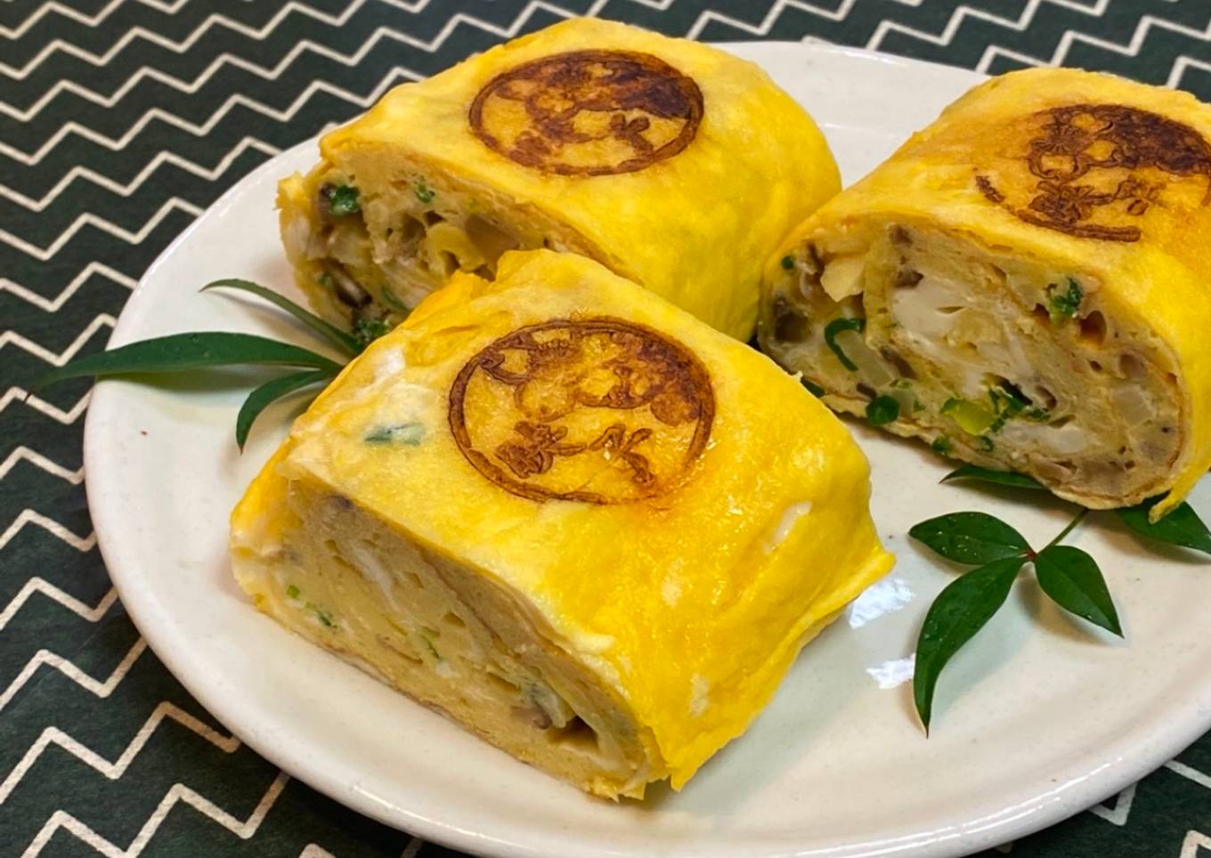 Tamagoyaki (玉子焼き)