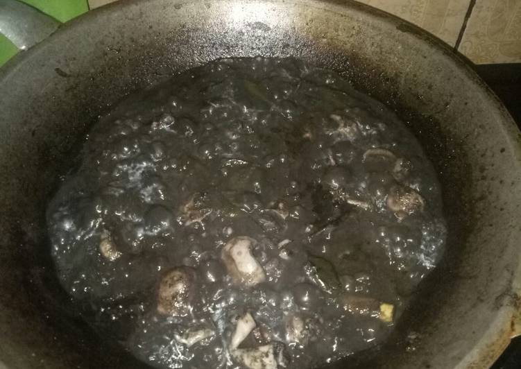 Resep Cumi Tinta Hitam (Blakutak) yang Enak