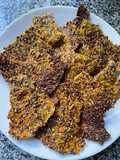 Crackers Keto de Semillas, Zanahoria y Queso