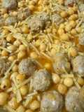 Fideos con Garbanzos y Bolitas de Carne