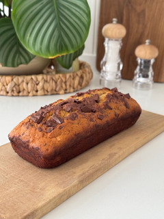 Una foto de Budín de Banana y Chips