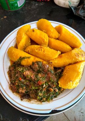 A picture of Groundnut sauce.