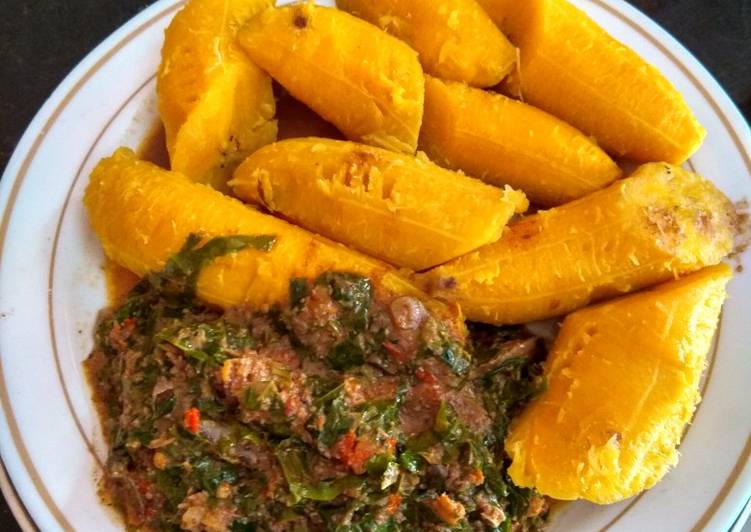 How to Prepare Favorite Groundnut sauce