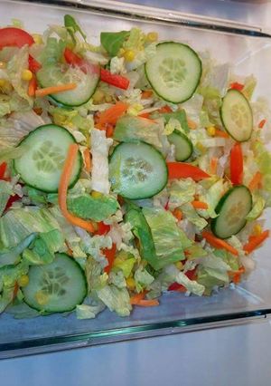 A picture of Salad.