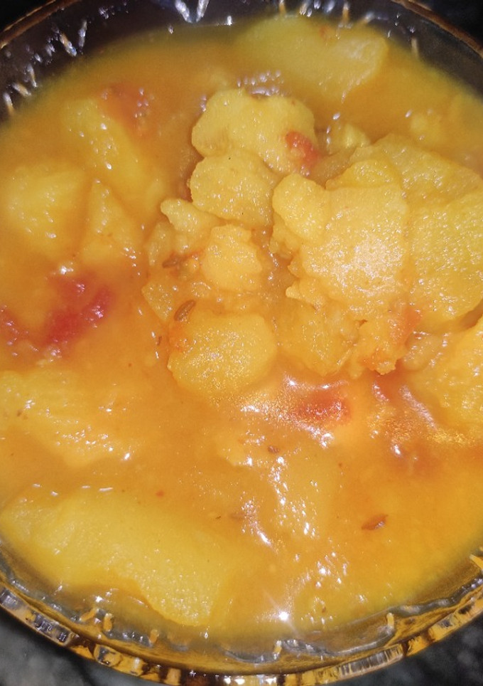 आलू प्याज़ टमाटर की सब्ज़ी (aloo pyaz tamatar ki sabzi recipe in Hindi) रेसिपी मुख्य फोटो