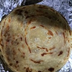 A picture of Soft layered chapatis.