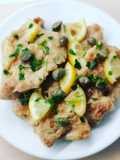 Piccata di soia ai capperi, limone e prezzemolo
