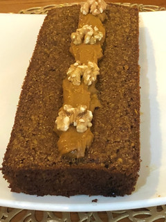 Una foto de Budín de avena, nueces y dulce de leche