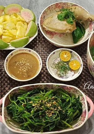 Hình của món Cơm nhà ngày cuối tuần.