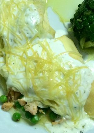 Una foto de Crepes de salmón