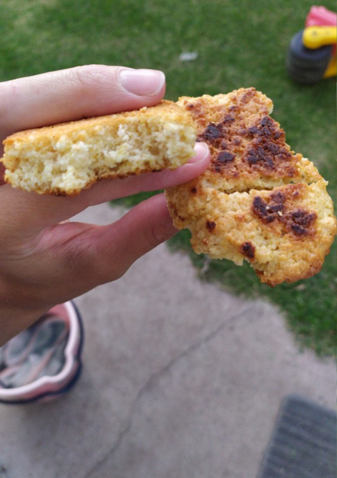 Una foto de Masitas de limón y avena
