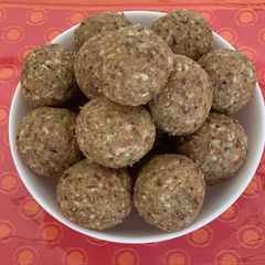 A picture of Gond Badam Ke Ladoo { Winter Special }.