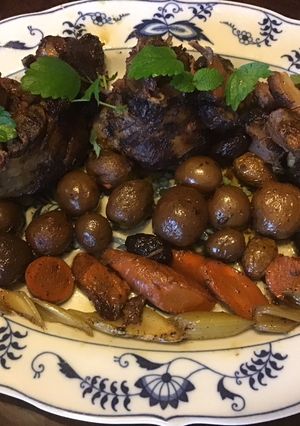 A picture of California Farm Lamb Shanks with Olives.
