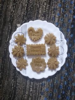 عکسی از دستور حلوا با آرد گندم