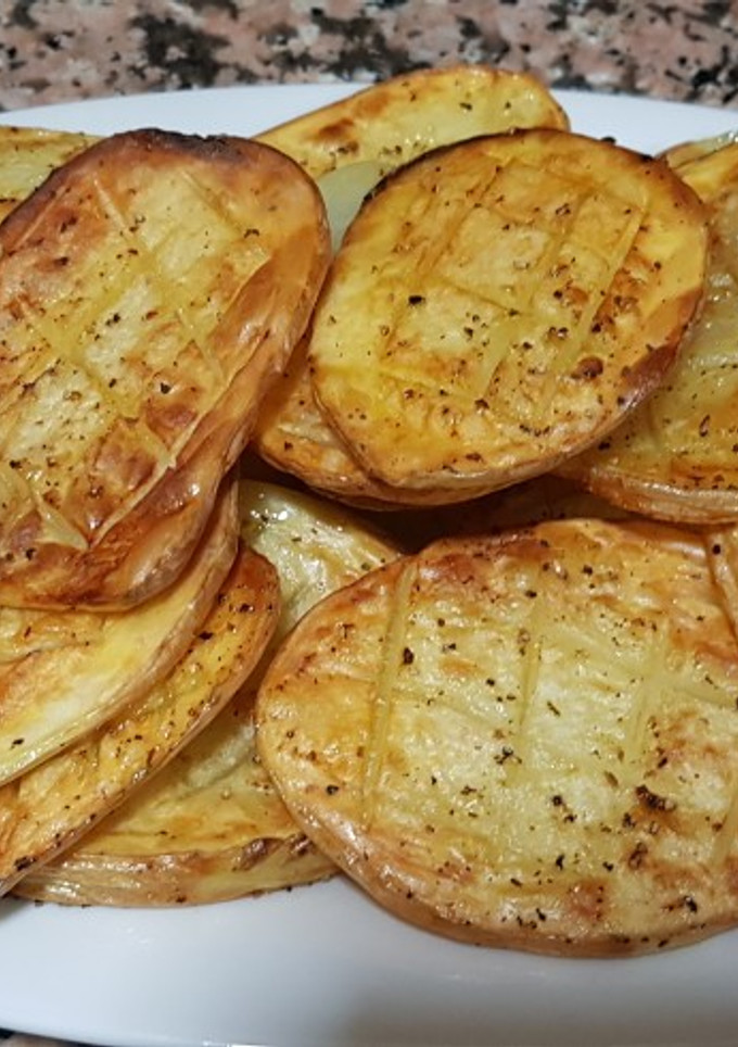 Una foto de Patatas asadas con ali-oli