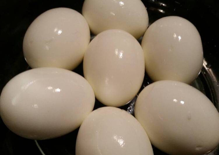 How to Prepare Quick Hard Boiled Eggs