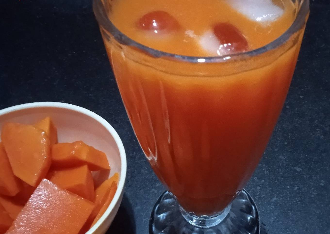 Papaya and Orange Smoothie