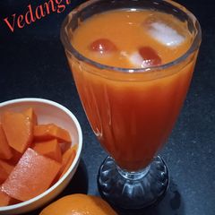 A picture of Papaya and Orange Smoothie.