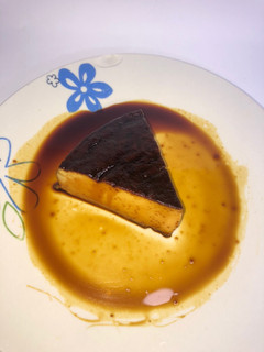 Una foto de Flan 🍮 con 3 ingredientes