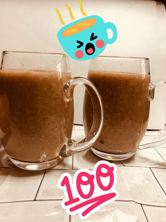 Una foto de Combinacíon, de quinua, avena, leche chocolatada