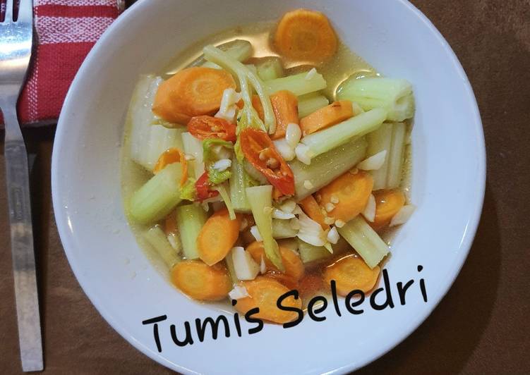 Tumis Seledri rawit