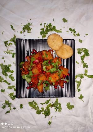સ્વીટ પોટેટો ચાટ (Sweet Potato Chaat Recipe in Gujarati) રેસીપી મુખ્ય ફોટો