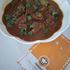 A picture of Beef goulash.